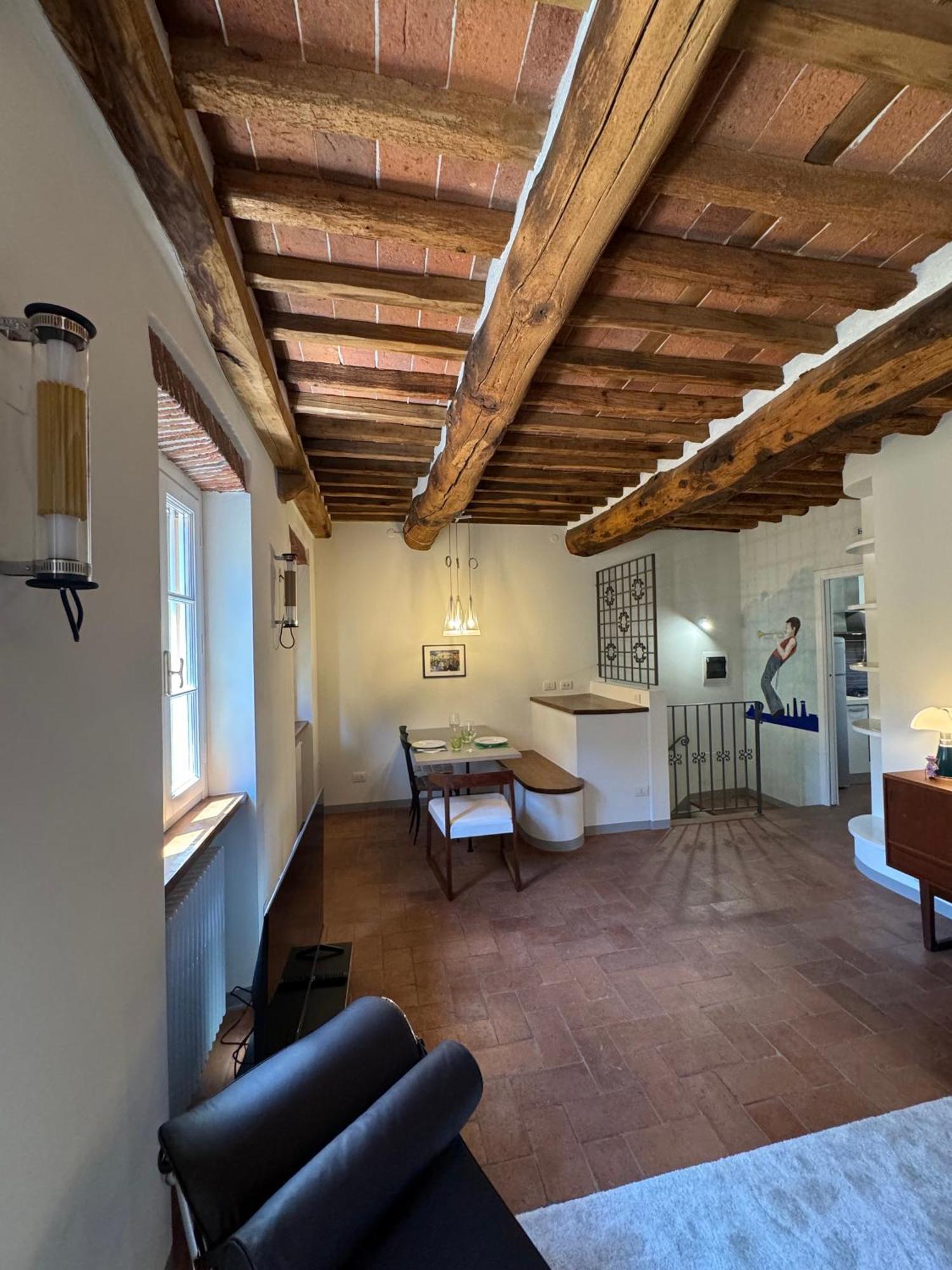 Yema 2-lucca Appartement